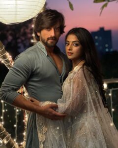 Khushi Dubey Instagram - Happy Diwali 2k22 🪔♥️ . . . #zaynibadkhan #khushidubey #zayshi #yakki #yash #chikki