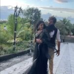 Khushi Dubey Instagram - The power of hair flips😎😎😂 P.s. Sorry Yash.... jo kiya isne kiya!😌 @zaynibadkhan . Also, please do try these stunts at home guys!!🔥 . . . #yakki #zayshi #khushidubey #zaynibadkhan #khushians #chikkisharma #chikki #yash #aashiqana2onhotstar #aashiqana #hotstar #couplegoals #favcouple #love #funny #romance #hairflips