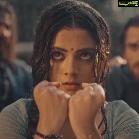 Khushi Dubey Instagram - The fierce layers to Chikki Sharma🔥 Video credits: @brown_fangirl . . . Girls like HER were born in a storm. They have lightning in their souls. Thunder in their hearts And Chaos in their bones. 🔥🤍 . . . ac: @kookloveinaudios sp: @amusescenepack Dt- @_khushidubey_ . . #khushidubey #khushians #fanedit #chikkisharma #Chikki #aashiqana #aashiqanaonhotstar #disney #hotstar #disneyplushotstar #yakki #love #fire #fights #attidtude #style #khushidubeyfans #khushiaschikki #yakkians #yakki #gulkhanshows #hotstarspecials #brownfangirledits