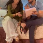 Khushi Dubey Instagram - #scriptreading with the most annoying personality😠❤️ . . . #khushidubey #zaynibadkhan #chikki #yash #yakki #Aashiqana #aashiqanaonhotstar #hotstar #disneyplushotstar #bts #season2 #aashiqanas2 #script