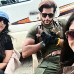 Khushi Dubey Instagram - In frame: 2 of the most inspiring personalities❤️‍🔥 @gulenaghmakhan @karanvirbohra . . . #gulkhan #karanvirbohra #Aashiqana #sets #Aashiqanas2 #season2 #love #shoot #squad #khushidubey #khushians #bts #fun #squadgoals #trio #pictureperfect #cute