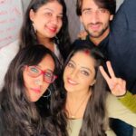 Khushi Dubey Instagram - Ever seen so many cuties in one frame??❤️ @gulenaghmakhan @zaynibadkhan @aanchalbudhirajaa . . . #gulkhan #zaynibadkhan #khushidubey #Aashiqana #aashiqanaonhotstar #hotstar #fantasticfour #love #fam #cute