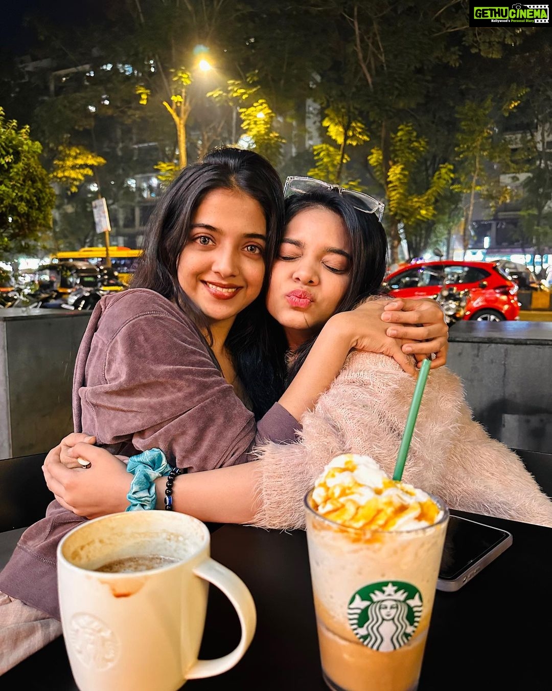Khushi Dubey Instagram - Besides Chocolate, You are my Favourite πβ₯οΈπ My forever constant βΎοΈ Starbucks