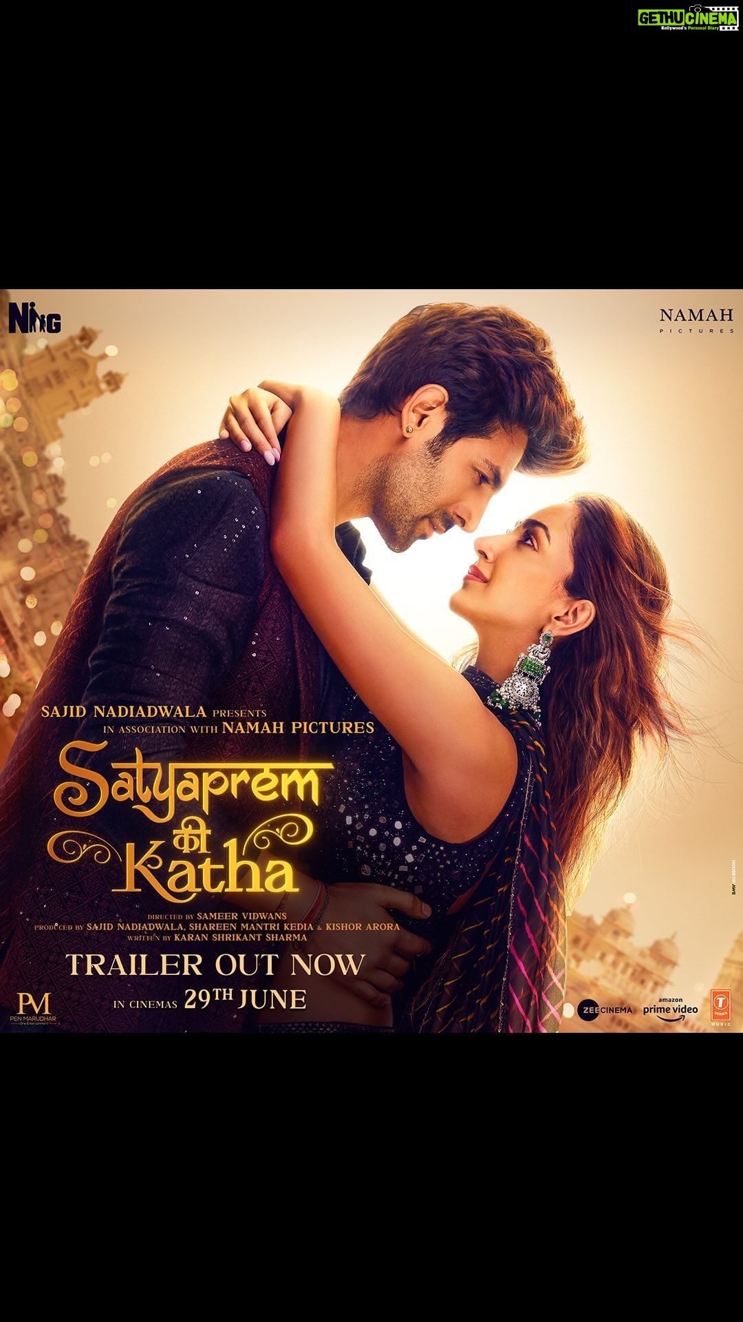 Kiara Advani Instagram - ❤️ #SatyaPremKiKatha Trailer OUT NOW ✨🙏🏼 #SajidNadiadwala #SatyaPremKiKatha #29thJune @kartikaaryan @sameervidwans @shareenmantri @arora.kishor @karandontsharma @kamera002 @nadiadwalagrandson @namahpictures @wardakhannadiadwala #GajrajRao #SupriyaPathakKapur @randeria_siddharth @shikhatalsania @rajpalofficial @anooradha_patel @tseries.official @penmovies