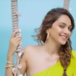 Kiara Advani Instagram – Seas the day with Mango’s #SummerByTheSea SS’23 collection! ☀️
Check out my top picks for breezy silhouettes that will keep you feeling fresh all season long! #MangoIndia #MangoGirl #Mango