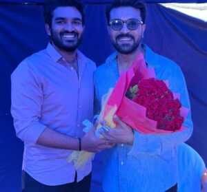 Kiran Abbavaram Instagram - Anna ❤️.. Charan anna ❤️❤️

Most lovable person 🤗

Waiting 🔥🔥

#Ramcharan #Meter #MeterOnApril7th