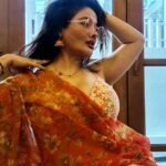Kiran Rathod Instagram - You can have anything you want in life if you dress for it. — ... . . . . . . . . . . . . . . #instapic #instagood #instamood #instalike #instafashion #beach #sun #sand #travel #travelphotography #beachvibes #bikini #photooftheday #photo #photographer #phototherapy #photography #pic#picoftheday #picture #kiranrathod #keirarathore #kiranrathore #beauty#beautiful #beautifulgirls #saree#love#peace#happiness