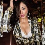 Kiran Rathod Instagram - #carlcox #marbellabeach #partyready #saturdaynight #saturday #look #lookoftheday #pic #picoftheday #picture #style #pretty #beautiful #beach #sun #sand #instapic #instagood #instadaily #instalike #instafashion #goa#partyvibes #love #my #life #blessed #love #peace #happiness Marbela Beach.