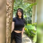 Kiran Rathod Instagram - The Girl was in the Backyard .......!! Minding her own Business ...............!!!! . . . . . . . . . . . . . . #instagood #instagram #instamood #insta #instalike #instaphoto #instadaily #picoftheday #pic #picture #photo #photooftheday #look #lookoftheday # looks #beauty #beautiful #beautifulgirl #style #sun #sand # sea # beach #happiness #happy #kiranrathod #kiranrathore #keirarathore #Kiki #key #black blackoutfit #superfresh