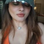 Kiran Rathod Instagram - 😂😂 #trending #reels #lookoftheday #ootd #funnyvideos #funnyreels #singllife