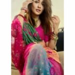 Kiran Rathod Instagram - How about this ❤️ #sareelove #lookoftheday #ootd