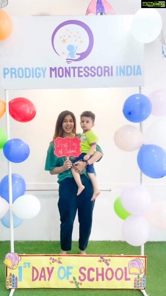 Kishwer Merchant Instagram - 🧿🧿❤️❤️ my heart is so full ❤️❤️🧿🧿 And he is in shock !! 🙈😂