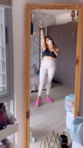 Kishwer Merchant Instagram - Result of 24 sessions of CrossFit with @iam_abhijithpoojary 😁💪 Posting this to keep myself motivated and for all u guys who need some motivation ❤️ Still a long way too go though !!!