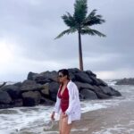 Kishwer Merchant Instagram - Now it feels like a beach vacay 🦋 Swimwear @swimwearindia_shop