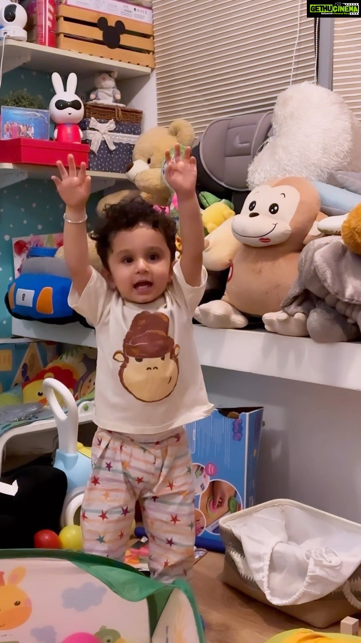 Kishwer Merchant Instagram - hamara beta super dancer 🤩🤷♀️😂❤️❤️🧿 @suyyashrai @nirvair.rai