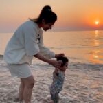 Kishwer Merchant Instagram - Tu thandi chaanv… Meri Maa ❤️ #happymothersday #mothersday To all the Mommies ❤️ with love.