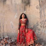 Krisha Kurup Instagram – #sensethesarcasm

.
Styling : @keerthysampath 
Costume : @lopa_tailoring_and_embroidery 
Jewellery : @avyaali
Photography: @timelesstalesphotography