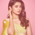 Krithi Shetty Instagram - #dreamy #vibes 🌼⭐️ Also I hope you are doing well…and are having a nice day 😊 take care 💛 • Outfit @madsamtinzin Jewellery @amrapalijewels Styling @archamehta Team @poorvjainn @ira_bindal H & M @krishnakami @makeupbysalonij