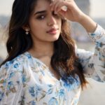 Krithi Shetty Instagram - Here’s how I spent my #sunday 🦋🌼 #sundayvibes #aboutlastweekend #gatewayofindia 📸- @prabal ✨