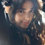 Krithi Shetty Instagram - Let light into your life and see how it fills up the empty space 🖤🤍 #positivity #happiness #love 📸- @prabal