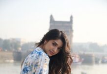 Krithi Shetty Instagram - Here’s how I spent my #sunday 🦋🌼 #sundayvibes #aboutlastweekend #gatewayofindia 📸- @prabal ✨