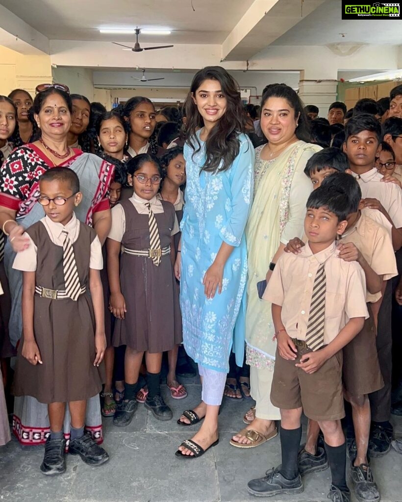Krithi Shetty Instagram - Visited @devnarfoundationfortheblind and met these angels today…who were truly the most polite and brilliant kids I’ve ever seen….they were so happy and grateful for what they have 🌸 a lot to learn from them 💞 a huge shoutout to the true heroes Dr.Saibaba Goud and Mrs. Jyothi saibaba Goud for running this place so passionately…it was wonderful meeting you 🙏🏼 (Last slide shows how happy they made Me feel 🌸)