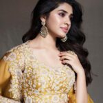 Krithi Shetty Instagram - Sending positive energy to all of you 🤗🤗🤗 #spreadpositivity • • • Styled by @tanishqmalhotraa Wearing @prishostore Bangle and ring @ajewelsbyanmol Earrings by @goldenwindow @ascend.rohank Assisted by @thestylethesaurus_ Makeup @sadhnasingh1 Hair @kamaldeepss Photographer @venurasuri