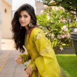 Krithi Shetty Instagram - A grateful heart is a magnet for miracles ✨ #keepsmiling #staypositive #loveyourself • • Styled by @tanishqmalhotraa Wearing @archanajaju.in Jewellery @sheetalzaveribyvithaldas Assited by @thestylethesaurus_ Photographer @kiransaphotography M & H @pinkylohar @kamaldeepss