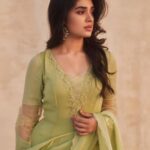 Krithi Shetty Instagram - #sunkissed #goldenhour ☺️🌞 • • Styled by @tanishqmalhotraa Wearing @nitikagujralofficial Jewellery @qisbyashmeet Assited by @thestylethesaurus_ M & H - @pinkylohar @kamaldeepss Photographer: @ishan.n.giri Asst: @louis_prashanth Retoucher: @enhancingmoments