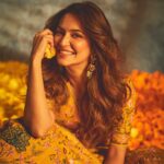 Kriti Kharbanda Instagram - Happy sankranti , happy Pongal 💟💟💟 . . . #2023 #festivevibes #sankranti #pongal