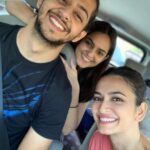 Kriti Kharbanda Instagram – All things love! ❤️❤️
.
.
.
#siblings #nationalsiblingday #homeiswheretheheartis #majormissing