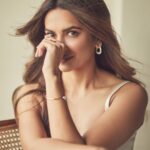 Kriti Kharbanda Instagram - 1,2 or 3!? Number number, which number! Do. You. Choose?!? . . . Photographer @sheldon.santos Styling @theanisha Stylist assistant @simranagrawal00 Make up @mehakoberoi Hair @ayeshadevitre Earrings and bracelet : @anaqajewels Rings : @timelessjewelsby_s @vblitzcommunications @the_jewel_factor