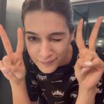 Kriti Sanon Instagram - Best feeling post packup- to get all that makeup, spf and dirt off my face! 🫶🏻🌸 I swear by Double Cleanse: 1. Removing makeup using Micellar water/cleansing balm/cleansing oil or any makeup remover. I love cleansing oils. 🫶🏻 2. A final cleanse- Facewash 💁🏻‍♀️👍🏻 #SkincareTip 💋
