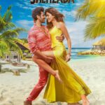 Kriti Sanon Instagram - And this “soni jodi” is back!! To get you grooving!!😍👑 #MundaSonaHoonMain premiering at 4 pm today #Shehzada only in theatres 10th February 2023! #RohitDhawan @KartikAaryan @KritiSanon @iPritamOfficial @diljitdosanjh @nikhitagandhiofficial @kumaarofficial @boscomartis @caesar2373 @ericpillai @M_Koirala #PareshRawal @RonitBoseRoy @SachinSKhedekar @rajpalofficial #Trivikram #BhushanKumar #KrishanKumar #AlluAravind #SRadhaKrishna @AmanTheGill @Tseriesfilms @AlluEnts @HaarikaHassine @RamaraFilms @Tseries.official @Shivchanana #BunnyVas @MantenaMadhu @NagaVamsi19 @AnkurRatheeOfficial @HindujaSunny @aafilms.official