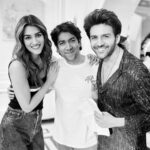 Kriti Sanon Instagram - And its finally a wrap!! 💖 #Shehzada Happy sad feeling as always.. Sad that this beautiful journey has come to an end.. And happy that we can share it with you all very soon! 🥳 Stay Tuned ❤️ #Shehzada Releasing in theatres on 10th Feb 2023! 👑 🤴🏻 👸🏻❤️ #RohitDhawan @kartikaaryan @amanthegill @tseries.official