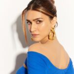 Kriti Sanon Instagram – Blue Butterfly 🦋 

#ShehzadaPromotions 

@lamajouniofficial 
Hmu: @adrianjacobsofficial @aasifahmedofficial 
Styling: @sukritigrover 
📸: @visualaffairs_va