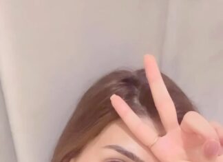Kriti Sanon Instagram - Pampered skin, exhausted eyes, grateful heart and a happy soul after a good shoot day.. 🫶🏻 🦋 The excitement of sleeping without an alarm after so long! Uff!! 😌 Goodnight world! 💋✌️