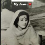 Kriti Sanon Instagram - My Janaki and My Jaan.. ♥️♥️🥰 (Swipe) @geeta_sanon i love you my prettiest woman! 😍