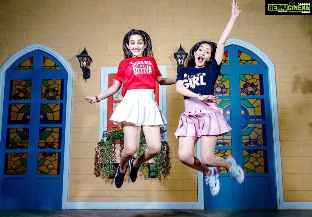 Kritika Sharma Instagram - Yaaay! We have finally launched our merch! Never thought this would even be real some day but we made it possible because of you guys . BUY NOW @sharmasisters1027 Thank you so much Please show some love and buy as much as you can Don’t forget to tag us we will repost on our Instagram stories ! #sharmasisters #sharmasistersmerch ORDER NOW AT @sharmasisters1027 ! @tanyasharma27 @merchit.in Location @setsbythebay 📸 @virajjoshiii Mumbai, Maharashtra