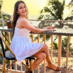 Kritika Sharma Instagram - Bholi si Surat ankhon mein masti 💫 @dubkigoa #love #goadiaries #2023 #model #indian #girl #travel Goa
