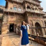 Kritika Sharma Instagram – Ram nagar fort , Varanasi !
House of the royal family of Varanasi 
Outfit @yuftaindia