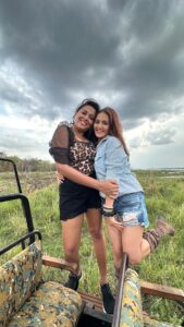 Kritika Sharma Instagram - 👯 #junglenights @aditi_lunkar ❤️ Have you been to jungle at night!? Comment below #reelsinstagram #trendingreels #explorepage✨ #jungle Tadoba Tiger Reserve