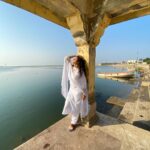 Kritika Sharma Instagram - 🕊️ #gujrat #somnath #spritual #peace #model #girl #indian #white #kritikasharma Somnath