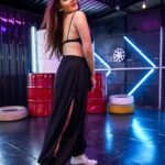 Kritika Sharma Instagram - 🖤 Which picture you like the most comment below ! Outfit Top @thegroomingcollection Pants and earrings @kaushikibajpai_ Styling by @the_neerajpandey 🎥 @mohitpanwarofficial #black #girl #model #trend #viral #explorepage✨ Mumbai, Maharashtra