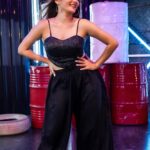 Kritika Sharma Instagram - 🖤 Which picture you like the most comment below ! Outfit Top @thegroomingcollection Pants and earrings @kaushikibajpai_ Styling by @the_neerajpandey 🎥 @mohitpanwarofficial #black #girl #model #trend #viral #explorepage✨ Mumbai, Maharashtra