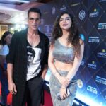 Kriti verma Instagram - Why it always happens that the person with you are the happiest clicking the photos with..the photos turn out soo bad. These are some of the photos i didnt look my best in but sometimes these are the best ones from heart❤️ Recently i hosted the Red Carpet for #htmoststylish awards and meeting the @akshaykumar was the best moment along with a few others 😉 And ohh wait..we look soo good together ..haha 😂 . . . . . . . . #kriti #kritiverma #akshaykumar #khiladi #htmoststylishawards #bollywood #celebrities #host #awards #show #showtime #redcarpet #jaimatadi 🙏