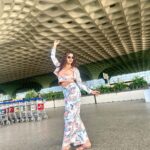 Kriti verma Instagram - Mandatory Airport clicks 🔥🔥 . . . . . . . . #kriti #kritiverma #actor #actorslife #biggboss #mtv #roadies #iifa #iifaawards #poses #selfmade #explore #foryou #foryourpage #jaimatadi🙏 Mumbai International Air Port