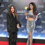 Kriti verma Instagram - Happy faces 🧿🧿 When both the sides of the mic are hilarious 😂😂 . . . . . . #kriti #kritiverma #actor #host #anchor #tallgirl #model #htmoststylistawards #hindustantimes #biggboss #mtv #roadies #love #jaimatadi 🧿🙏 @ambiencegroup_in