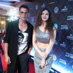 Kriti verma Instagram - Why it always happens that the person with you are the happiest clicking the photos with..the photos turn out soo bad. These are some of the photos i didnt look my best in but sometimes these are the best ones from heart❤️ Recently i hosted the Red Carpet for #htmoststylish awards and meeting the @akshaykumar was the best moment along with a few others 😉 And ohh wait..we look soo good together ..haha 😂 . . . . . . . . #kriti #kritiverma #akshaykumar #khiladi #htmoststylishawards #bollywood #celebrities #host #awards #show #showtime #redcarpet #jaimatadi 🙏