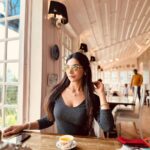 Kriti verma Instagram - Be shameless about your hustle, nobody will feed you if you go Broke 💁🏼‍♀️ #aajkagyaan😜